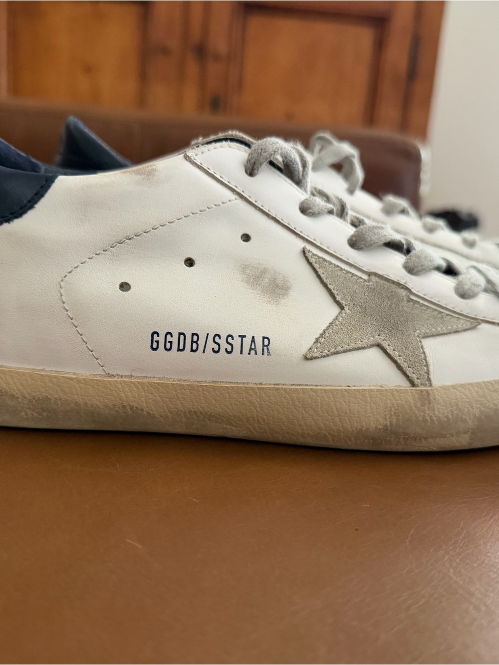 Women’s White Leather Low-Top Sneakers with Gray Star